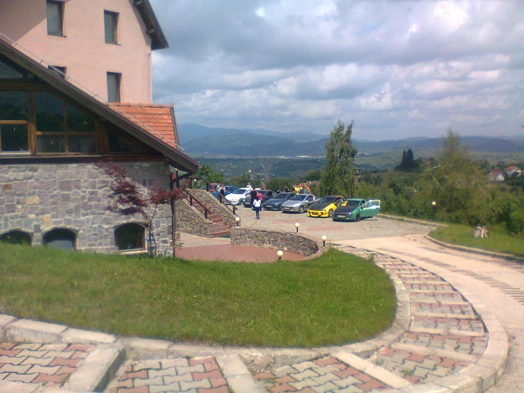 Hotel Sofia Бран Экстерьер фото